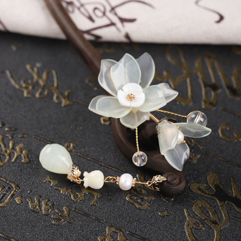 Buddha Stones Ebony Jade Shell Magnolia Tassel Blessing Hairpin