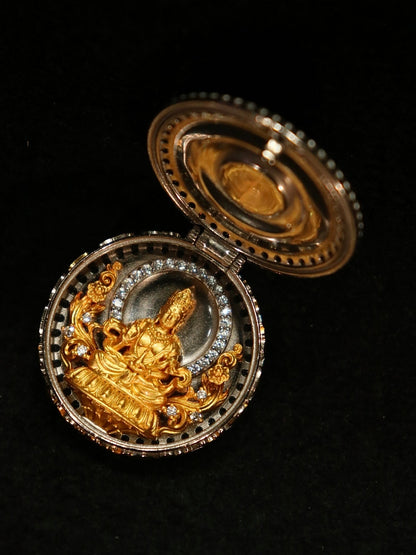 Prosperous Eye Dzi Bead Pendant – Symbol of Protection & Abundance