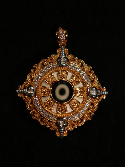 Prosperity Eye Dzi Bead Pendant – Amulet for Good Fortune & Protection